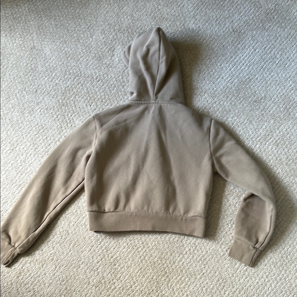 Cropped Jacket - Picture 2 of 3